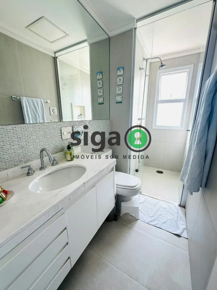 Imagem APARTAMENTO Á VENDA NO BROOKLIN COM 3 SUÍTES, 3 VAGAS, NO BROOKLIN COM PÉ DIREITO DUPLO! 175M²