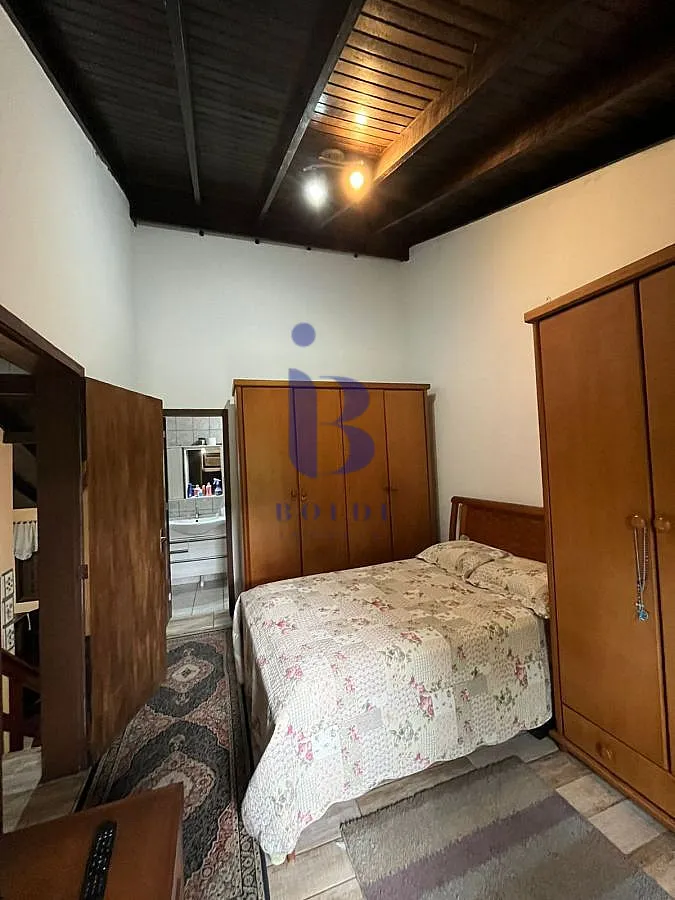 Imagem Casa sobrado na vila nova