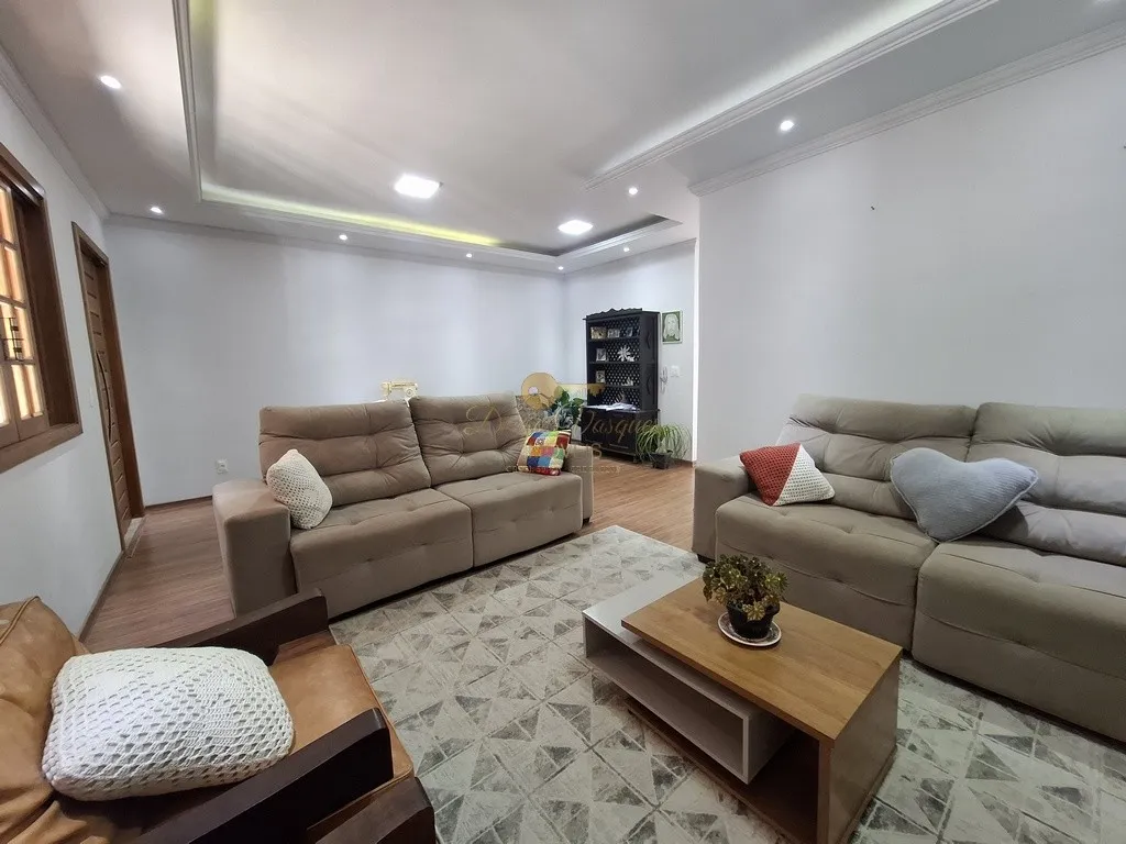 Imagem Casa em Condomínio para Venda em Teresópolis / RJ no bairro Barra do Imbuí