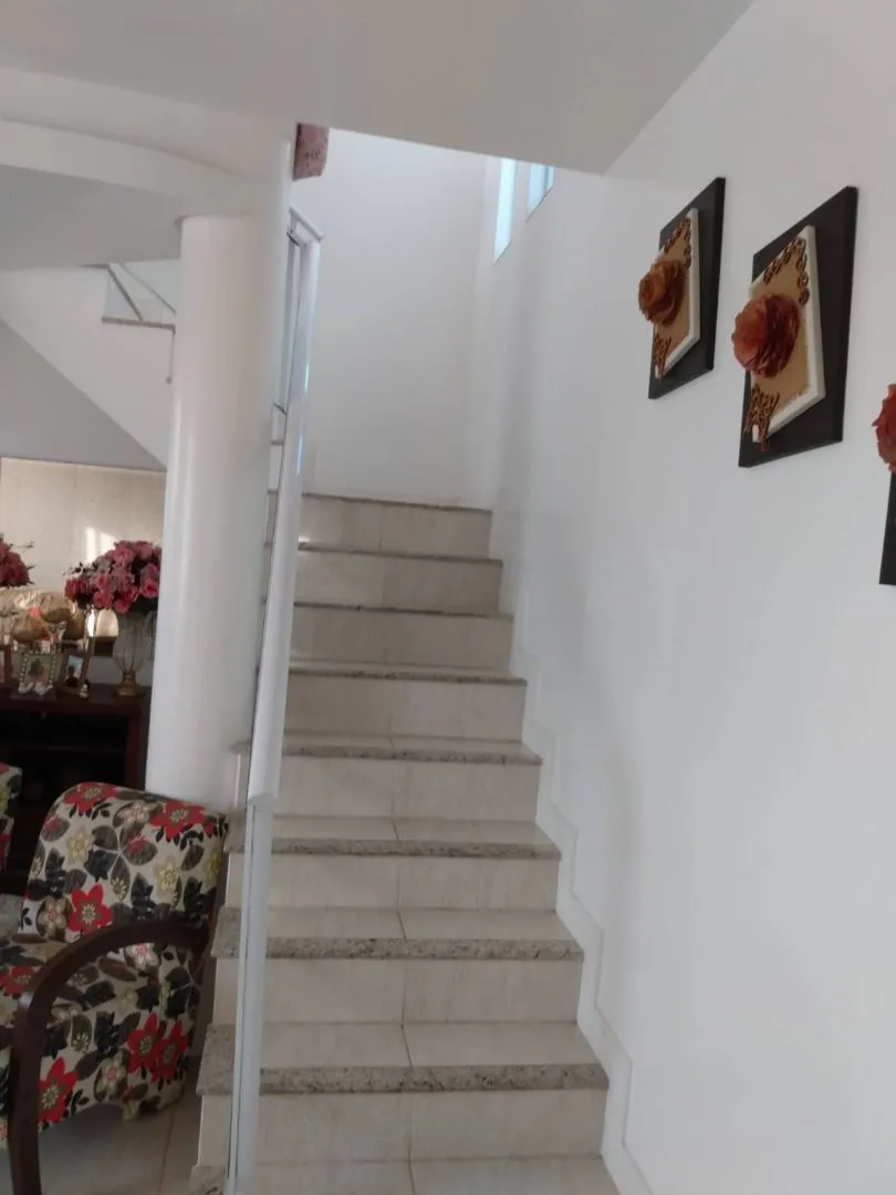 Imagem Casa à venda com 3 quartos, 1 suíte l com 210m² l Saco Grande - Florianópolis/SC