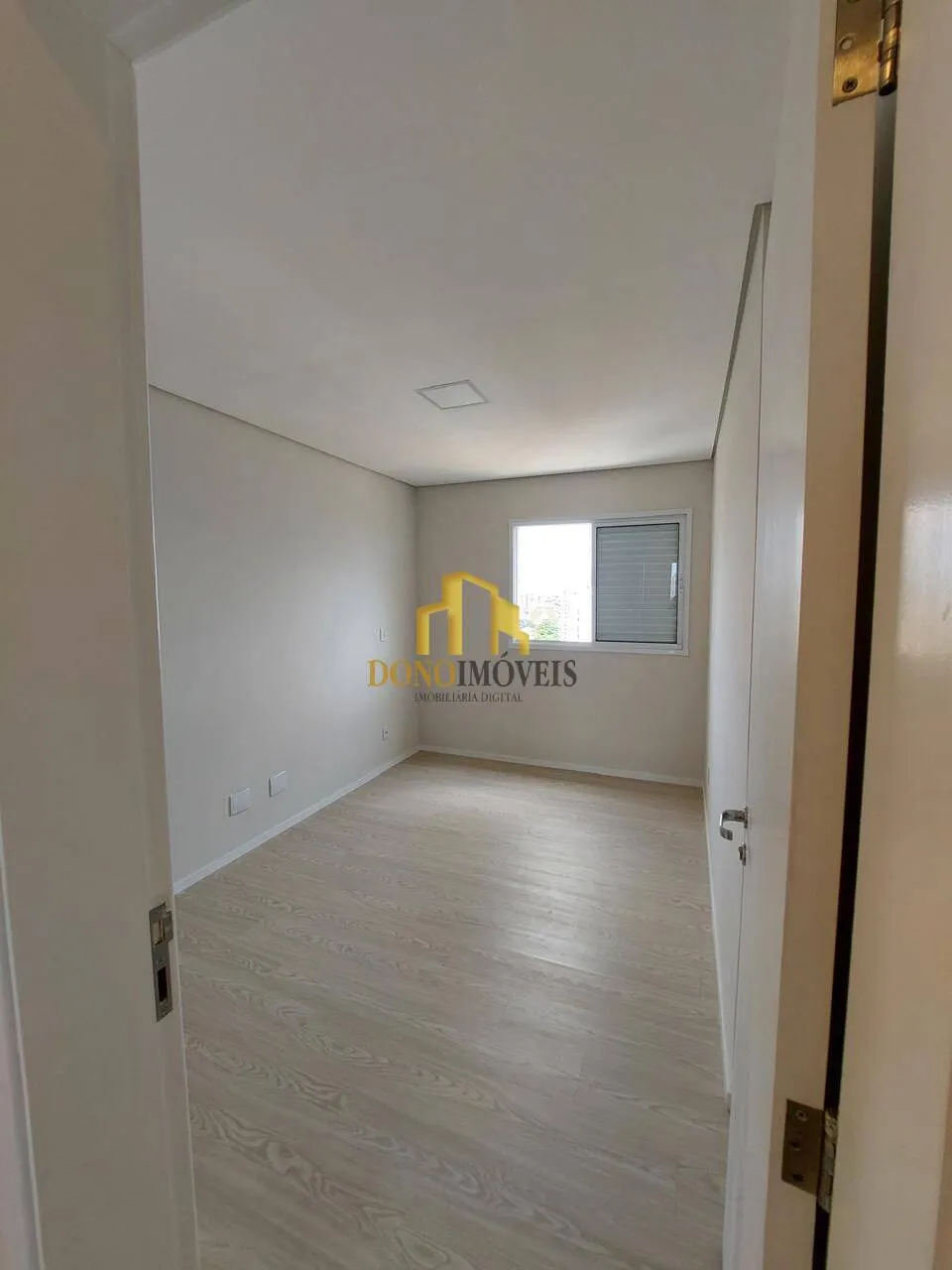 Imagem Cobertura Duplex à Venda no Edifício Saint Tropez | 181m² | 3 Dormitórios