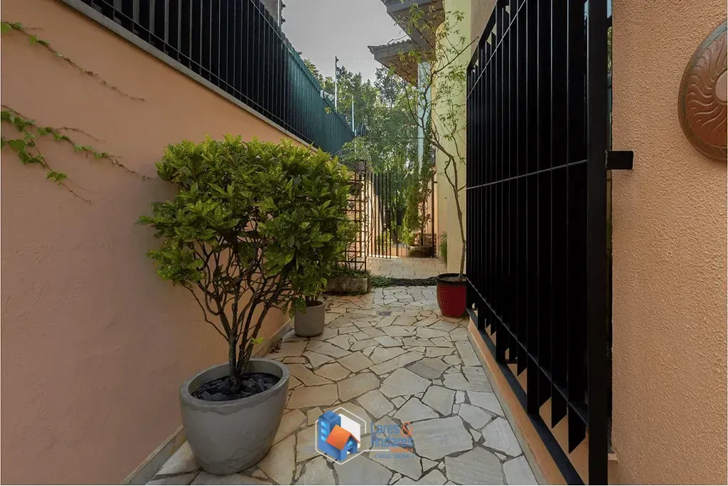 Imagem Casa à venda 3 Quartos 3 Suites 5 Vagas 310M² Alto da Lapa São Paulo - SP