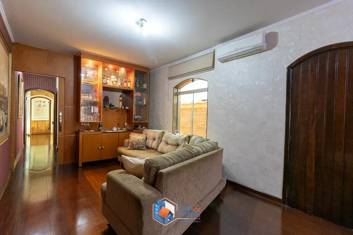 Imagem Casa para venda em Vila Prudente com 3 quartos, sendo 1 suíte, 357m²