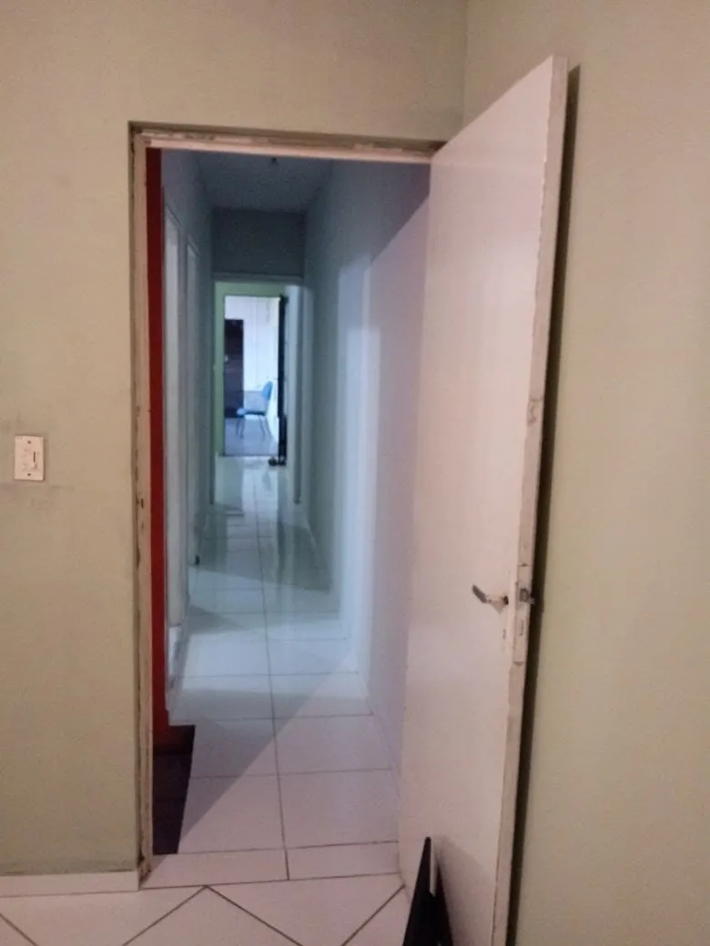 Imagem Casa à venda 3 Quartos, 1 Suite, 2 Vagas, 125M², Residencial Mombaça, Pindamonhangaba - SP