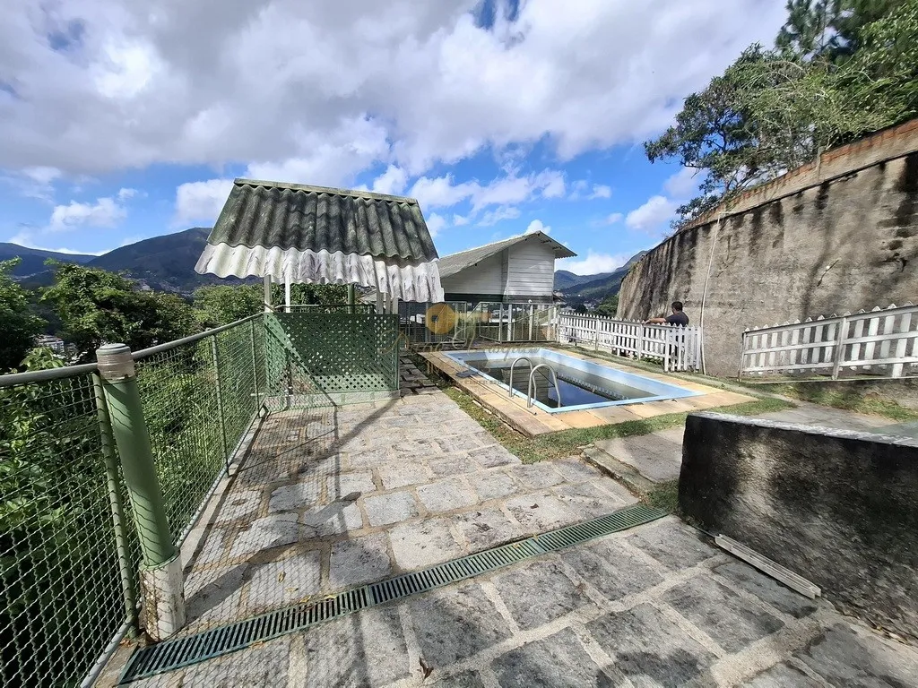 Imagem Casa para Venda em Teresópolis / RJ no bairro Jardim Europa