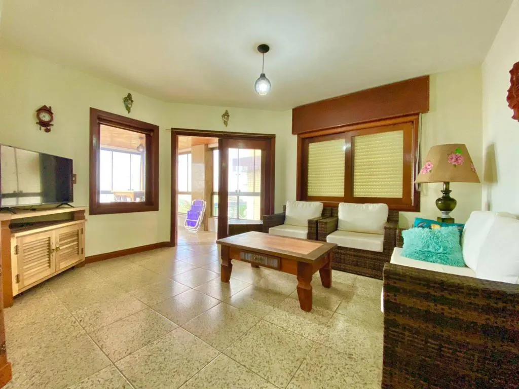 Imagem Apartamento 3 Dormitórios - Bairro Zona Nova