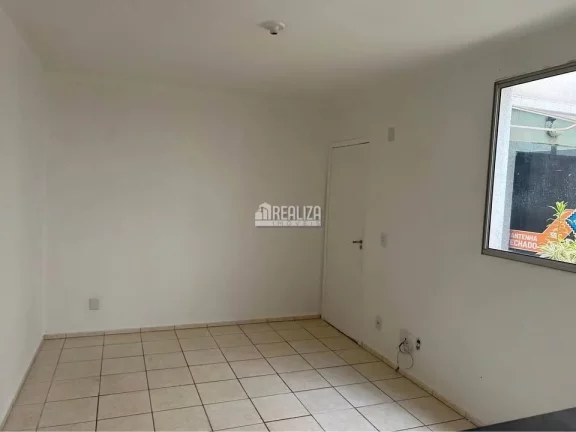 Imagem Apartamento para alugar no Condomínio Parque Ucrânia, no bairro Conjunto Guanabara - Uberaba