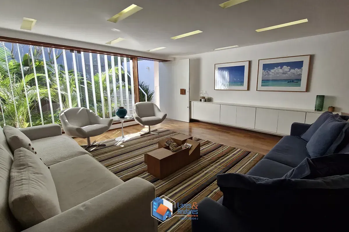 Imagem Casa para venda em Jardim Prudência com 3 quartos, sendo 3 suítes, 315m²