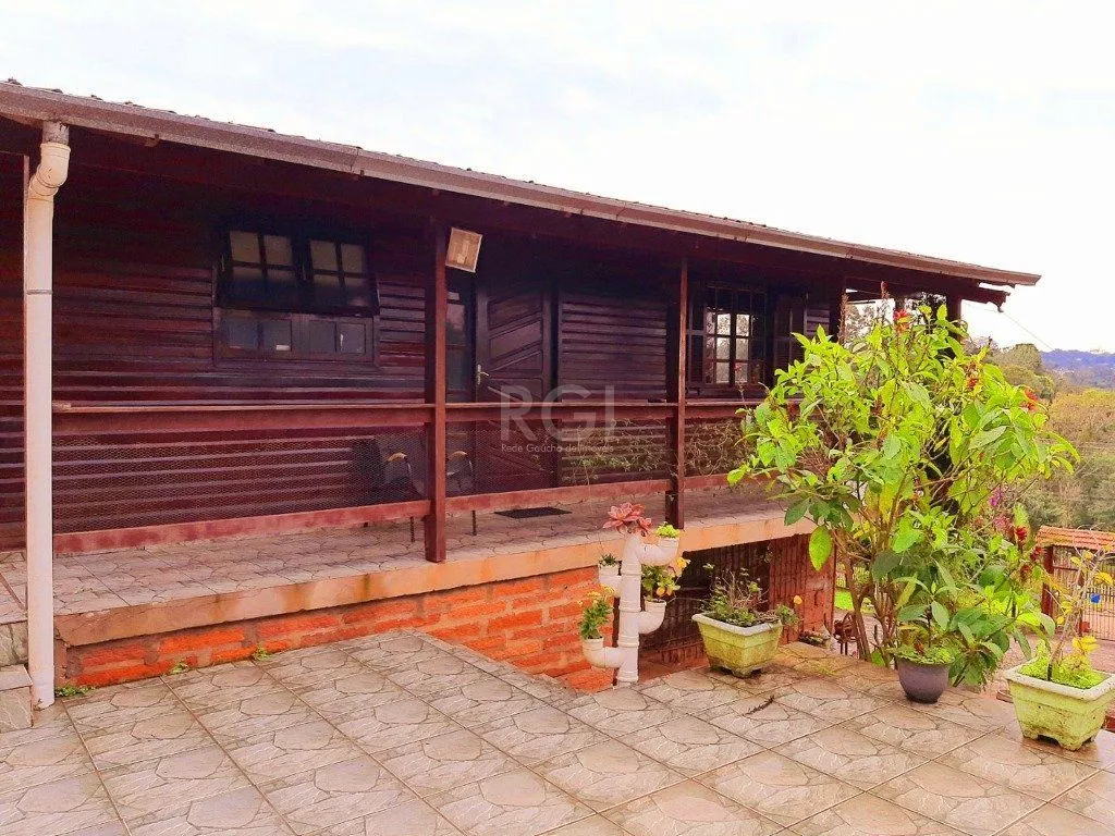 Imagem Casa para Venda - 120m², 3 dormitórios, 4 vagas - Krahe