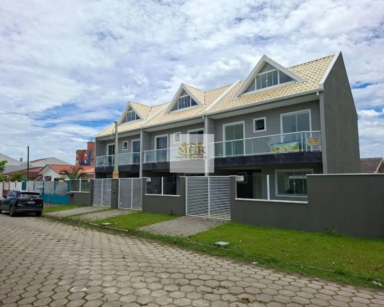 Foto do imóvel Casa com 115 m² e 4 quartos à venda em Shangri-la