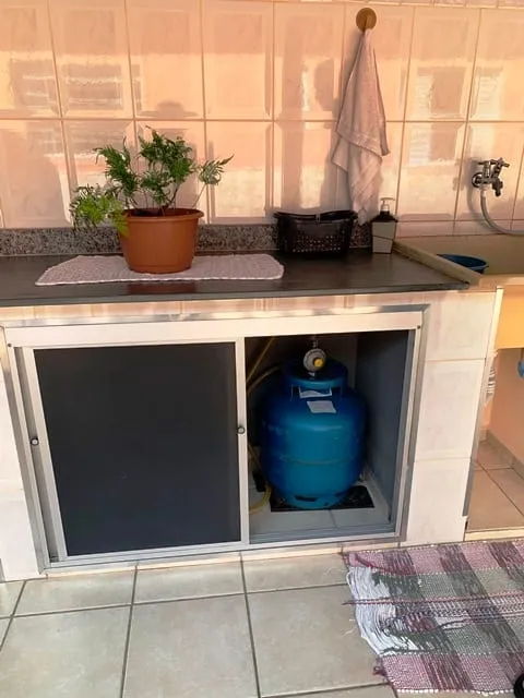 Imagem Casa à venda 3 Quartos, 1 Suite, 4 Vagas, 250M², Residencial e Comercial Cidade Morumbi, Pindamonhangaba - SP