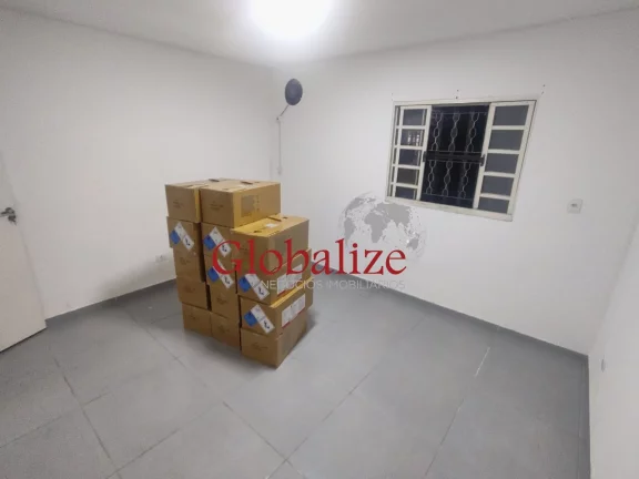 Imagem Otimo Galpão bem estruturado com salas banheiro com chuveiro e e armários no bairro da Aparecida em Santos por R$.750.000,00 !