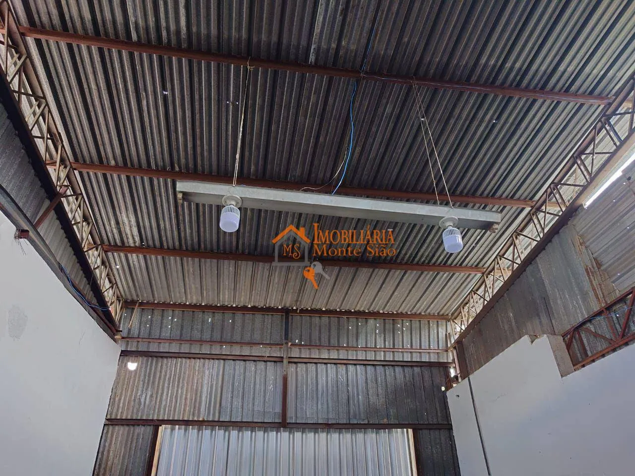 Imagem Galpão para alugar, 80 m² por R$ 2.700,00/mês - Taboão - Guarulhos/SP