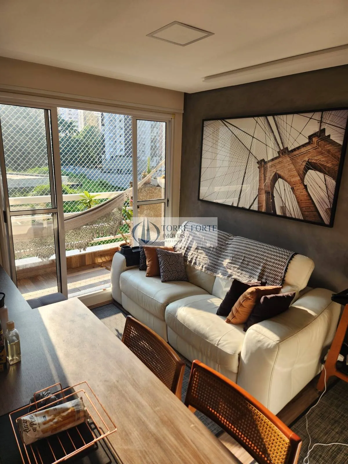 Foto do imóvel Apartamento reformado e mobiliado | 2 dormitórios|1 vaga |Jardim Ampliação em Rua Antônio Aggio