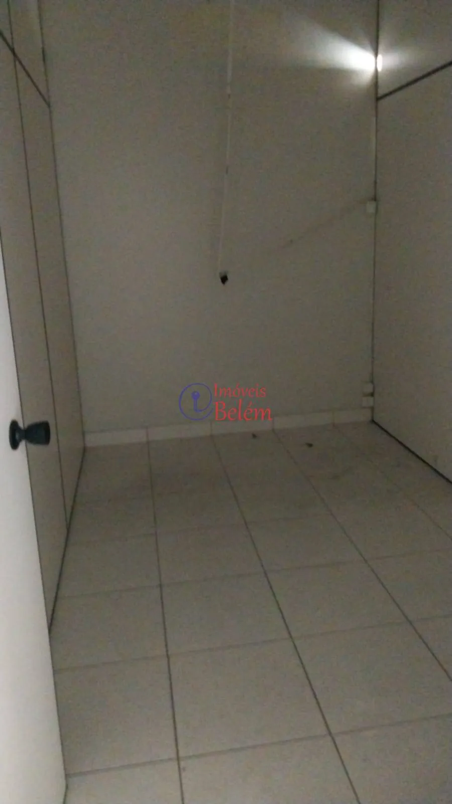 Imagem Sala Comercial no Centro Comércial de Belém