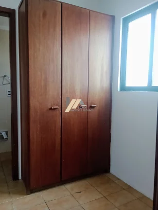 Imagem Apartamento à venda com 3 quartos no Cambuí em Campinas, São Paulo.