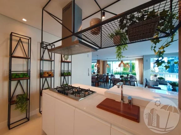Imagem Apartamento na Quadra do Mar com 3 Suítes 3 Vagas e Lazer completo
