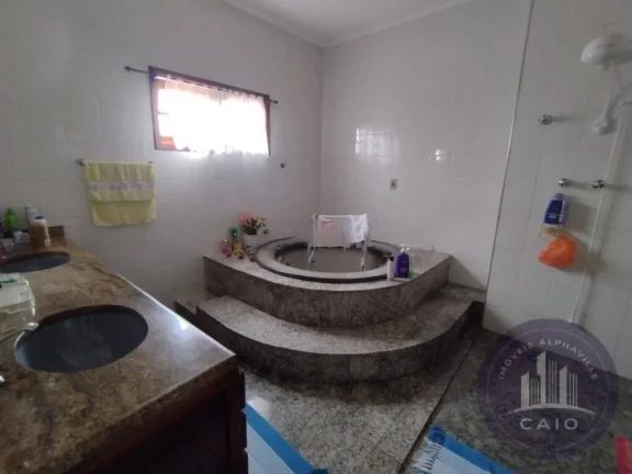 Imagem Alphaville 9 | Casa 506m² 4 suítes, gourmet e 6 vagas| R$3.390.000