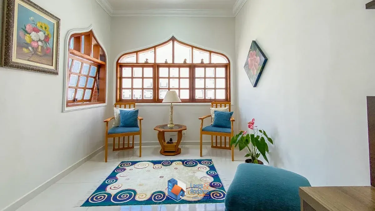 Imagem Casa para venda em Cambuci com 5 quartos, sendo 3 suítes, 275m²
