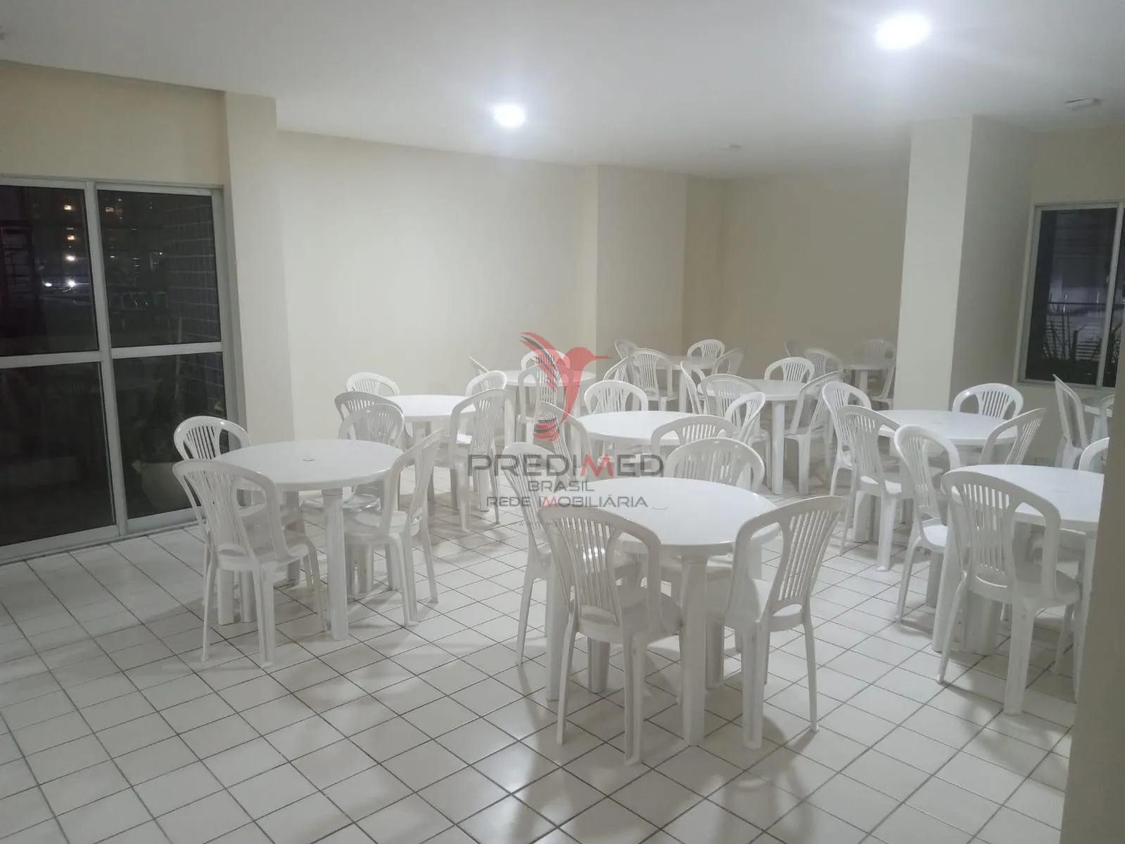 Imagem Apartamento de 3 Quartos para locação. Andar alto em Tambauzinho . João Pessoa
