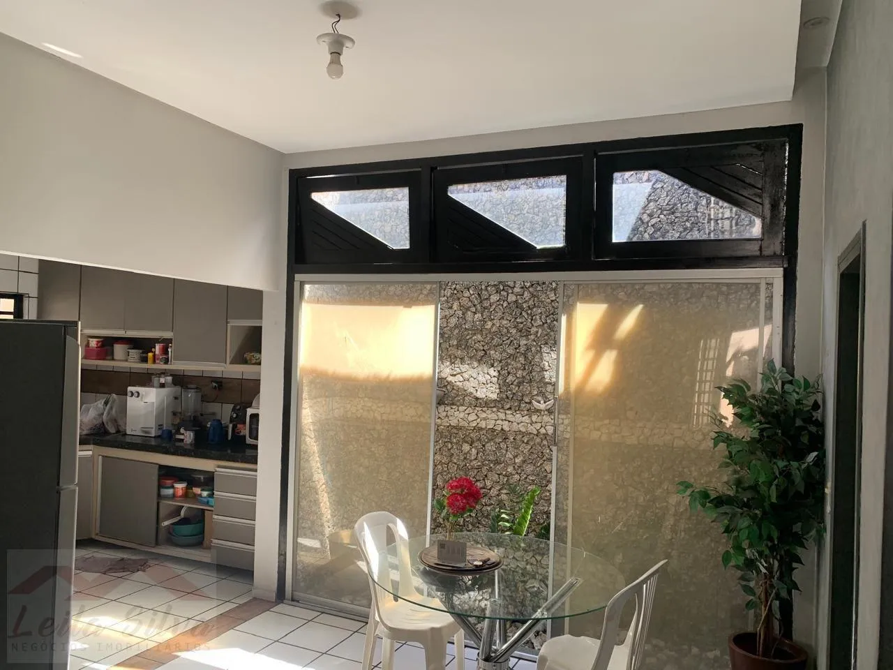 Imagem Casa para Venda em Teresina, Parque Piaui, 3 dormitórios, 2 suítes, 3 vagas