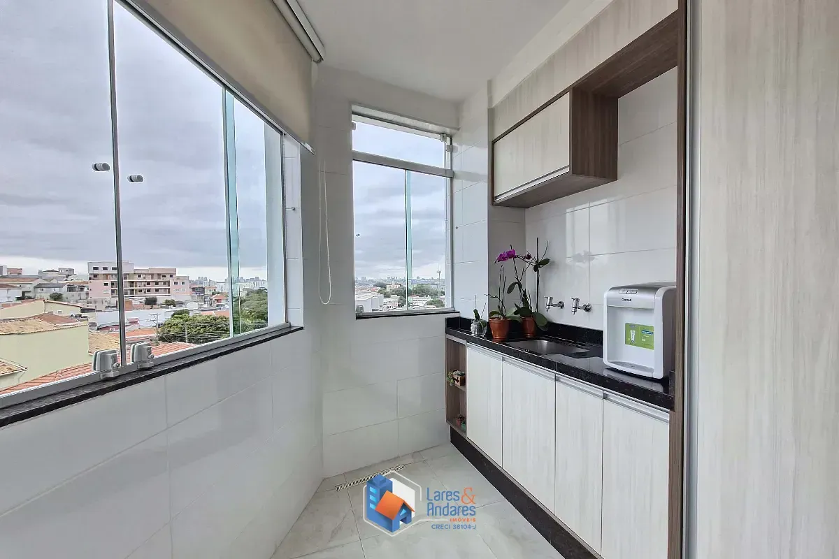 Imagem Sobrado para venda em Tucuruvi com 5 quartos, sendo 5 suítes, 382m²