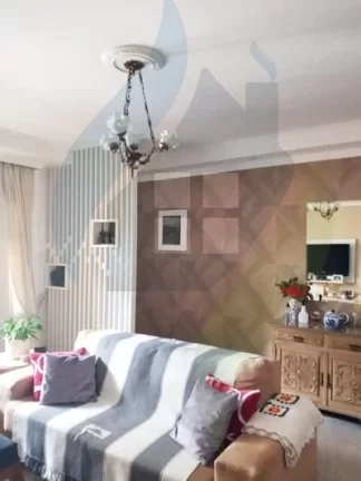 Imagem Casa de 3 dormitórios sendo 1 suíte, 5 banheiros, 2 vagas, com 210m² em Rudge Ramos, São Bernardo do Campo