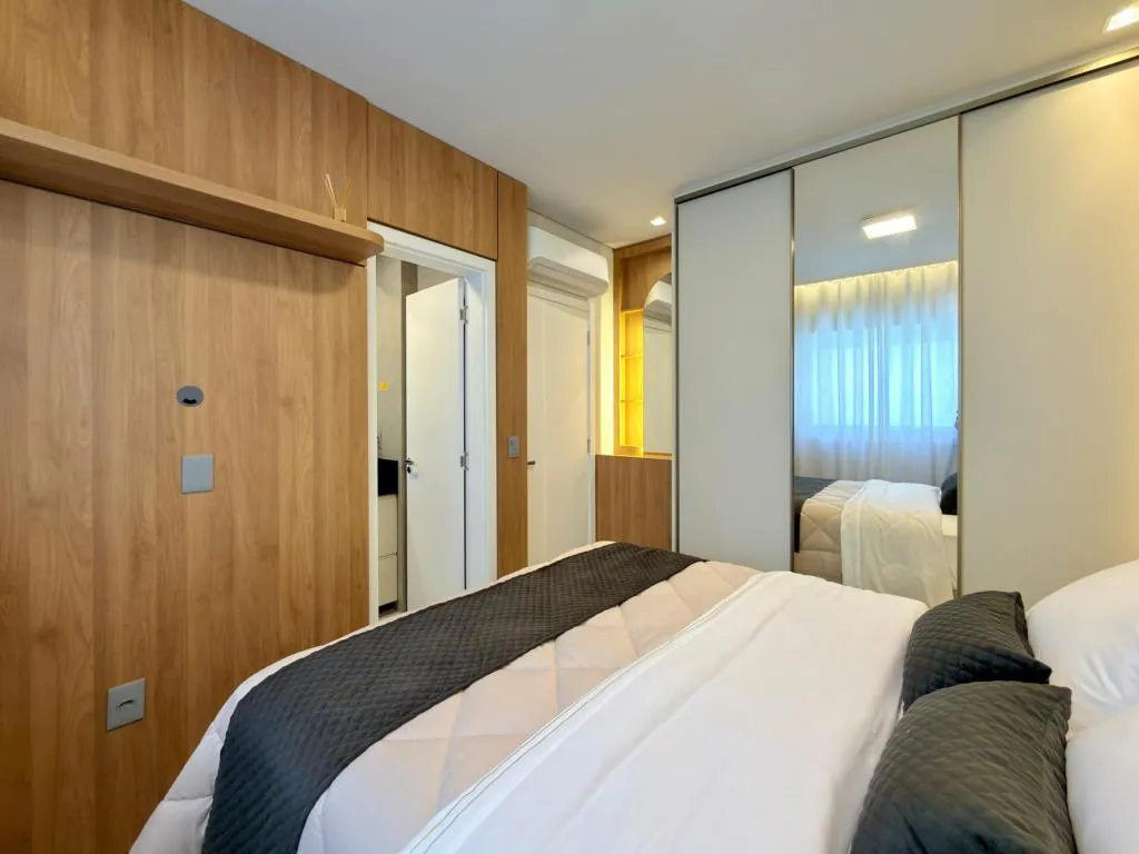 Imagem Apartamento 2 Dormitórios - Bairro Navegantes