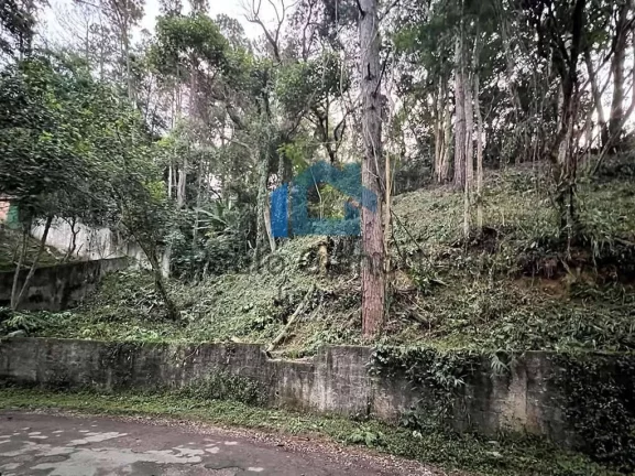 Imagem LOTE à venda em rua fechada na Granja Viana