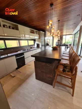 Imagem Espetacular casa em condomínio à venda em Ribeirão Preto-SP Jardim Olhos D Água I 4 quartos, 4 suítes, 2 salas, 5 banheiros, 4 vagas, 390m².