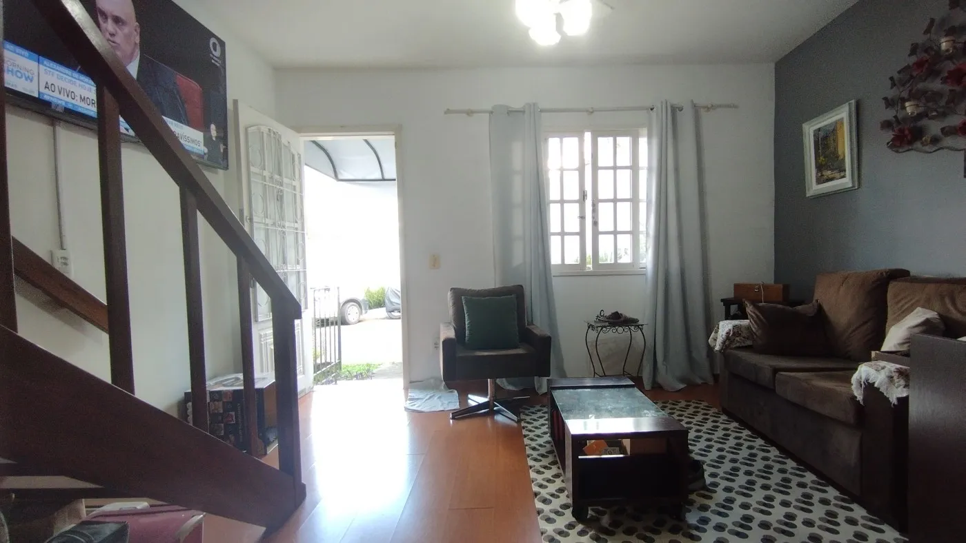 Imagem Casa em Condomínio para Venda em Teresópolis / RJ no bairro Caxanga