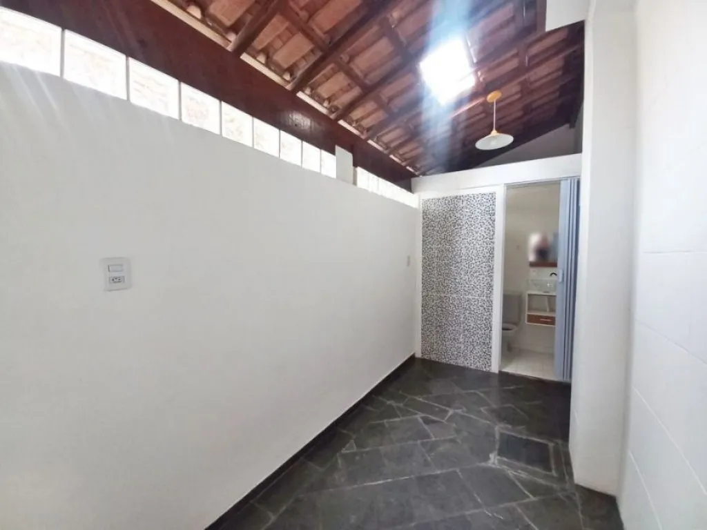 Imagem CASA COM 130,00 m² - AVIAÇÃO - PRAIA GRANDE SP