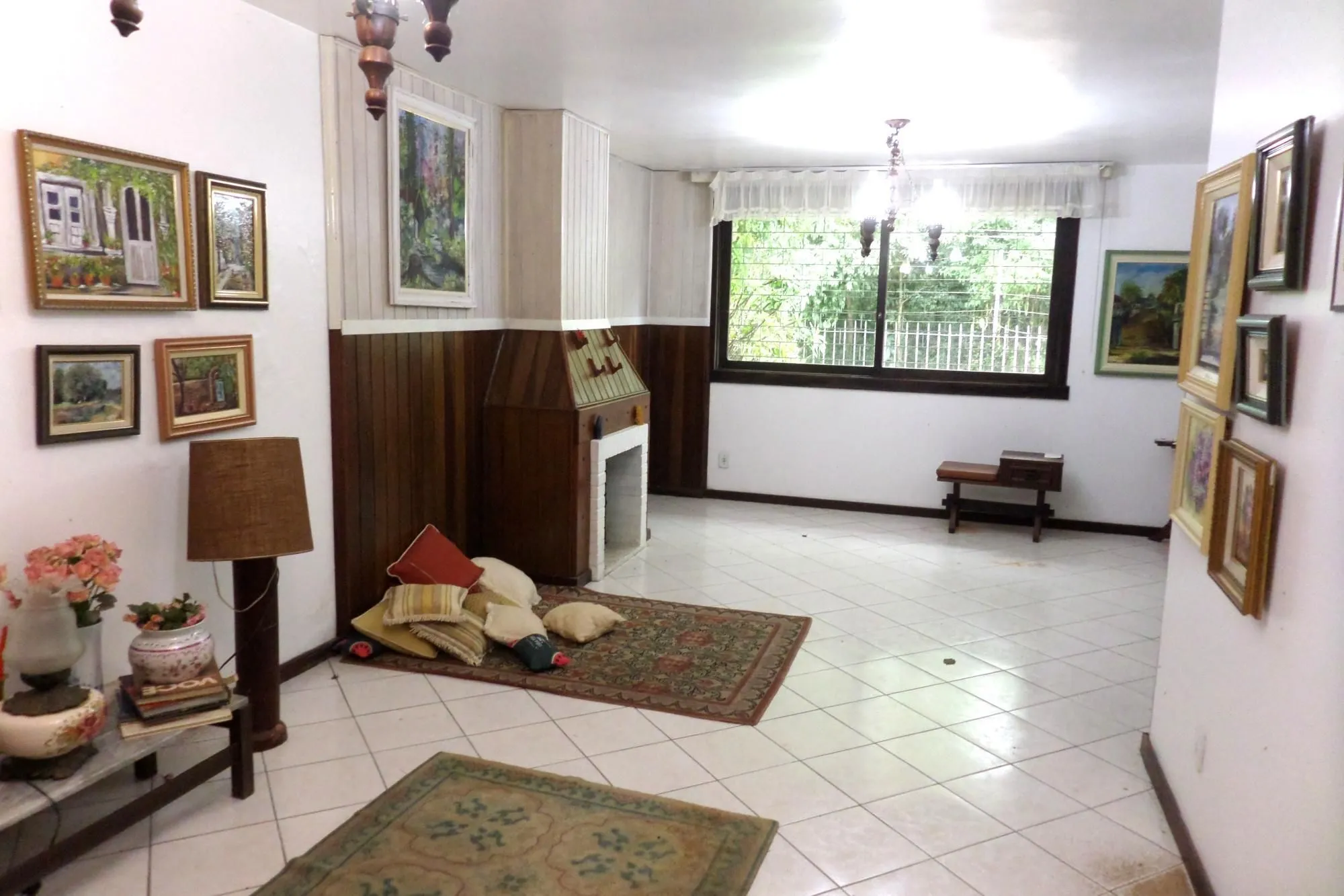 Imagem Casa no bairro Ipanema de 3 dormitórios e 2 vagas