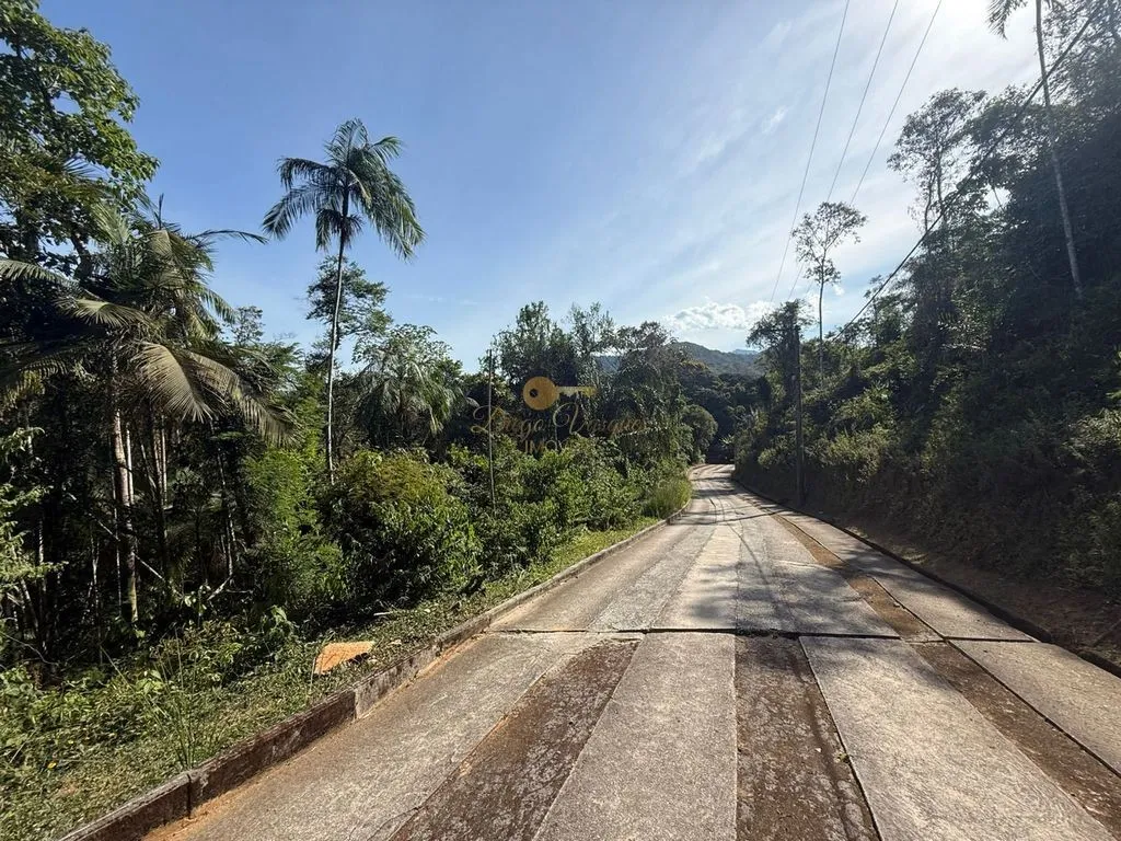 Imagem Terreno em Condomínio para Venda em Teresópolis / RJ no bairro Albuquerque