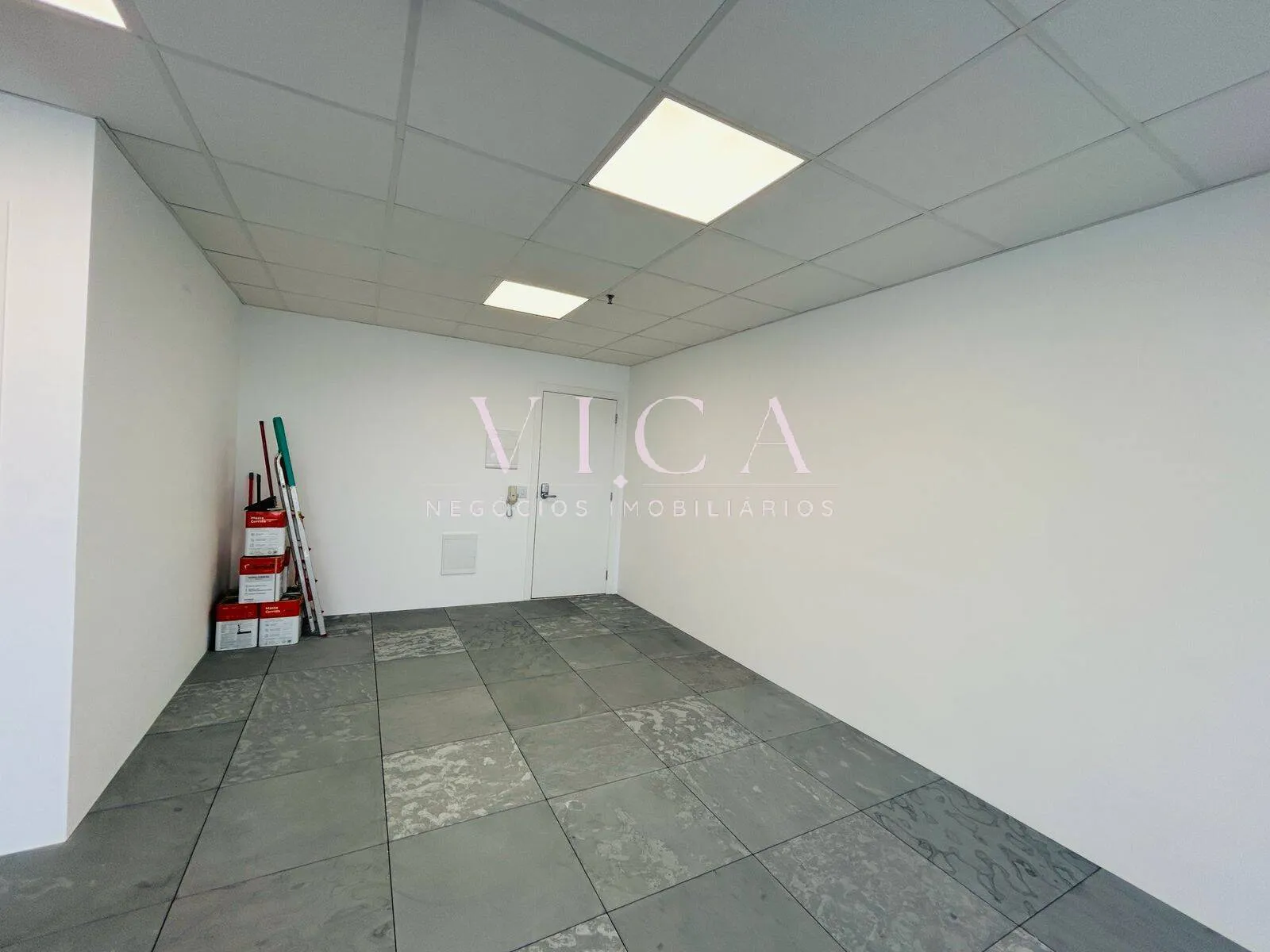 Imagem Sala 43m² 1 vaga garagem, aluguel por R$ 2.344,00/mês - Alphaville -SP