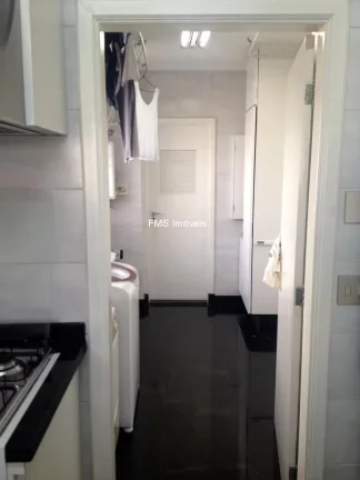 Imagem Imperdível: Apartamento de Luxo em Moema, São Paulo-SP 4 Quartos, 2 Suítes, 4 Vagas 273,00m² de Área