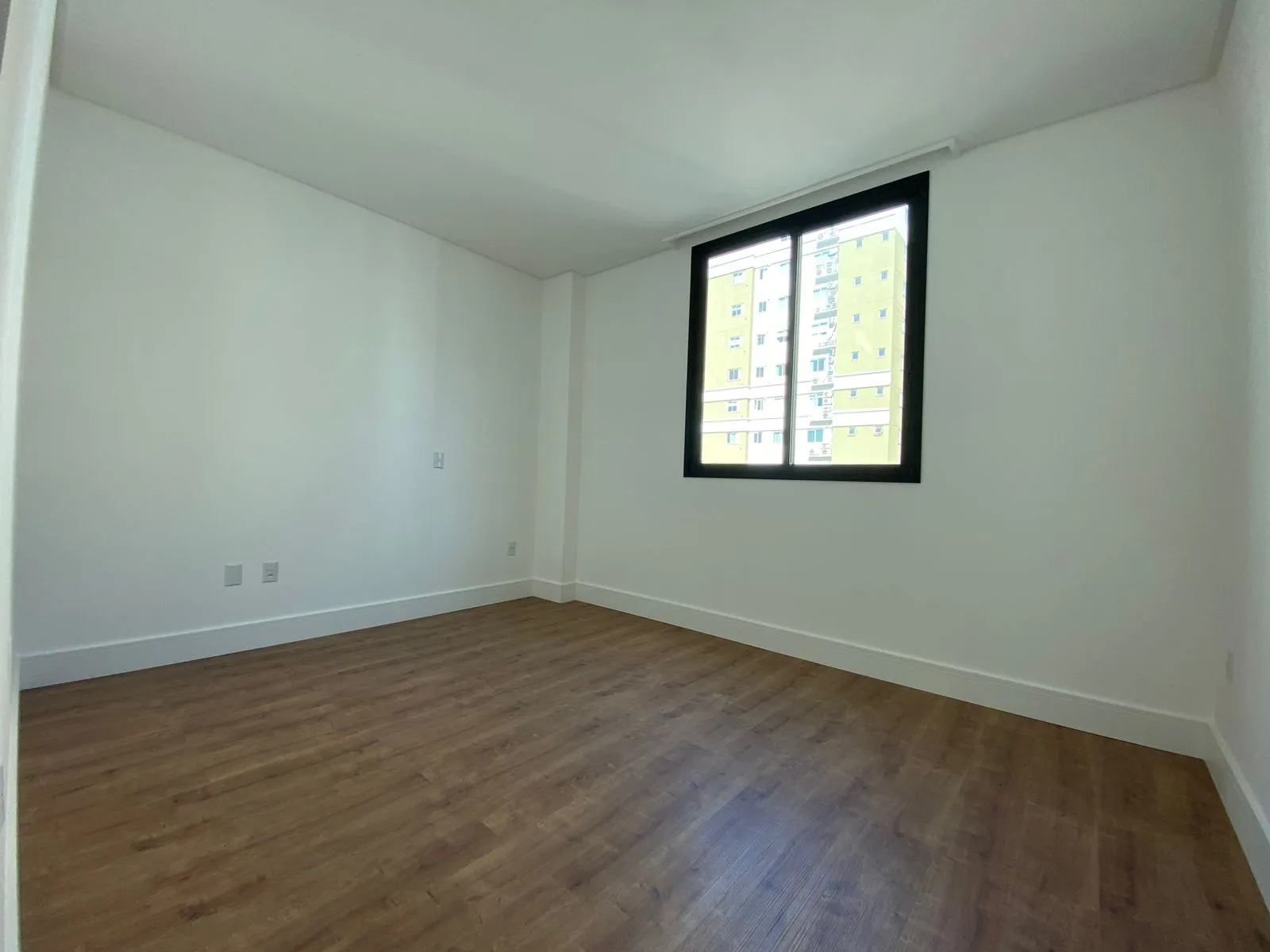 Imagem Apartamento com vista para o mar à venda com 131m2 por R$ 1.950.000,00