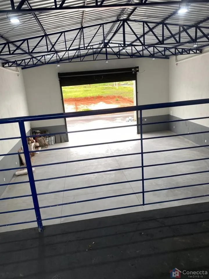 Imagem Galpão para alugar, 252 m² por R$ 4.500,00 - Planalto - Patos de Minas/MG