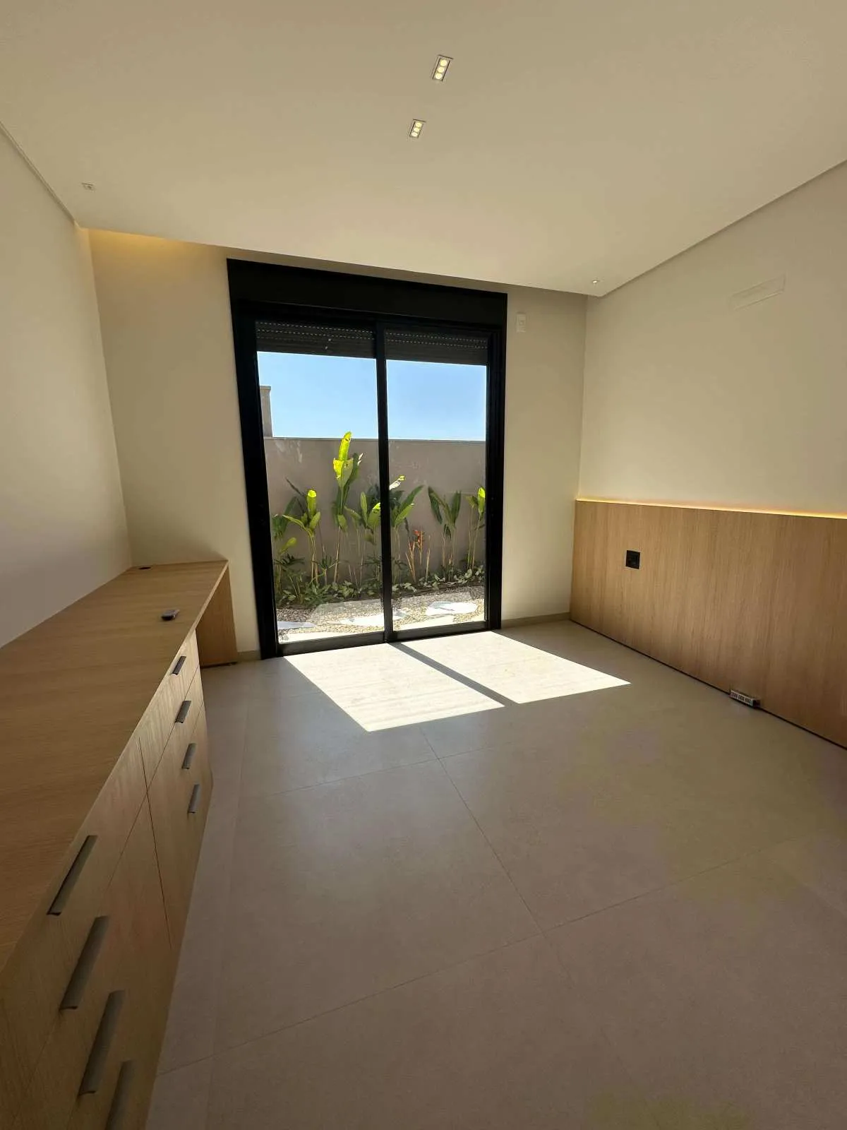 Imagem Casa à venda, Parque Universitário, com 3 quartos, 220m2