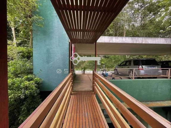 Imagem Cond. dos Arquitetos - Contemporânea e despojada! Uma casa única!