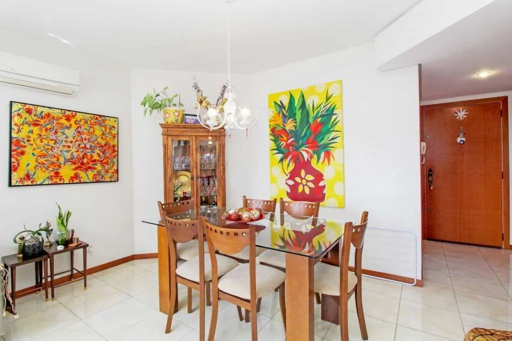 Imagem Apartamento 3 Dormitórios com Suíte, Churrasqueira e Excelente Vista Petrópolis