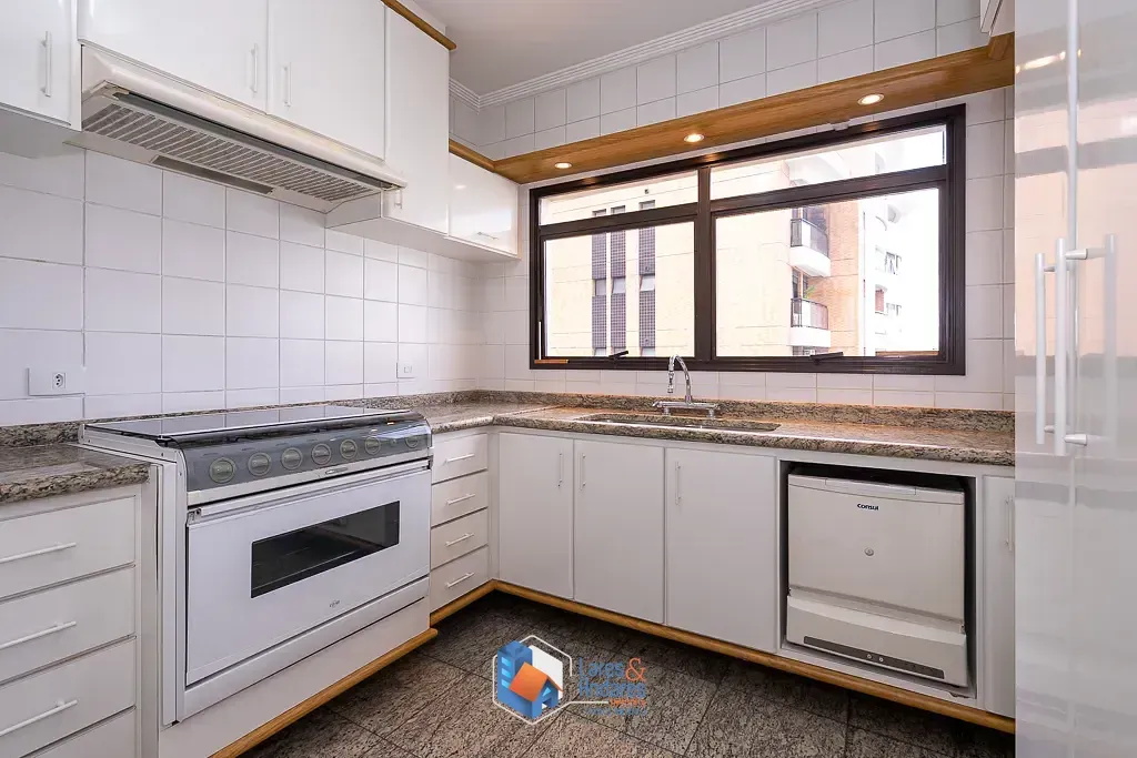 Imagem Apartamento para venda em Panamby com 3 quartos, sendo 2 suítes, 164m²