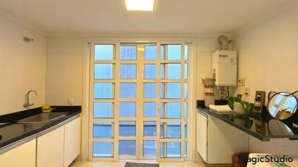 Imagem Casa em Condomínio na Pedra Redonda | 4 Dormitórios | 297m² | 4 Vagas | Solar Biarritz