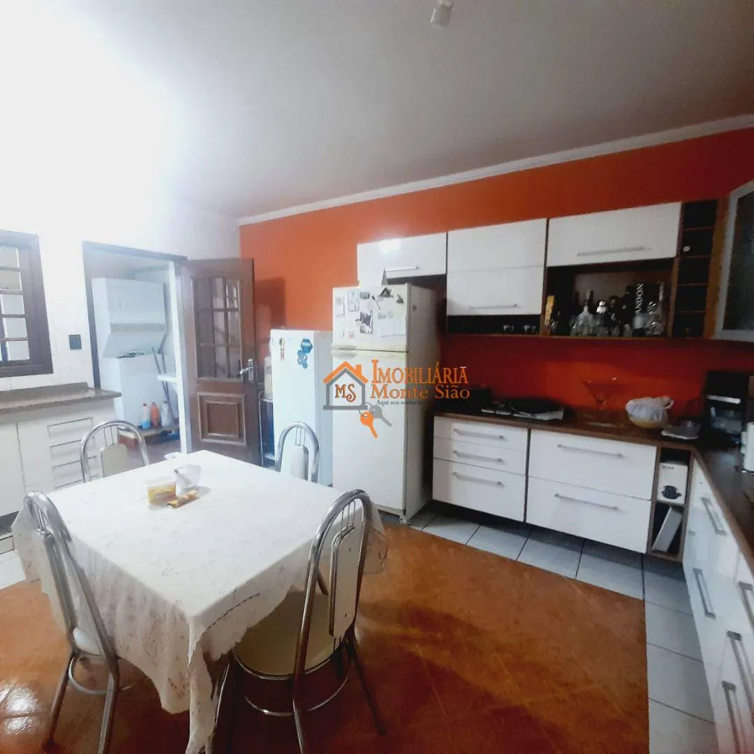 Imagem Sobrado com 3 dormitórios à venda, 450 m² por R$ 1.700.000,00 - Jardim Maia - Guarulhos/SP