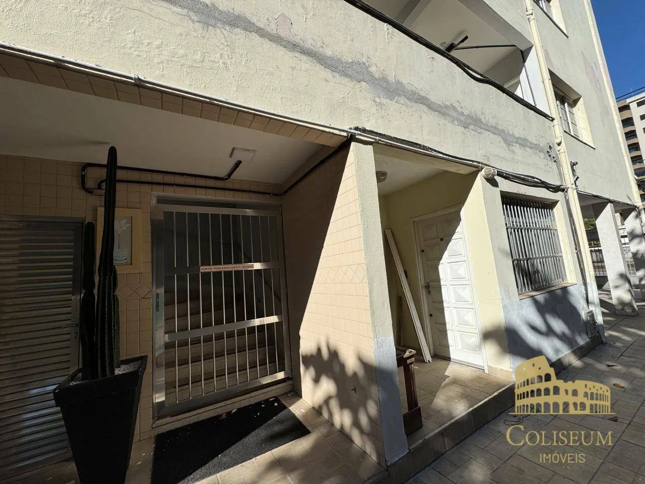 Imagem Apartamento com 2 dormitórios à venda, 54 m² por R$ 330.000,00 - Vila Guilhermina - Praia Grande/SP