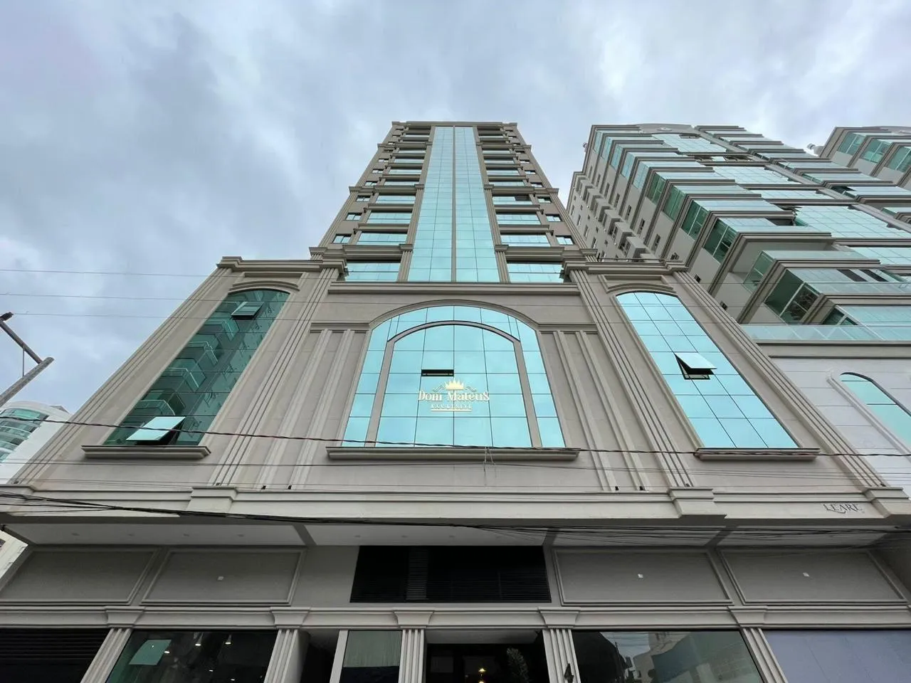 Foto do imóvel Apartamento à venda com 220m2 por R$ 4.990.000,00