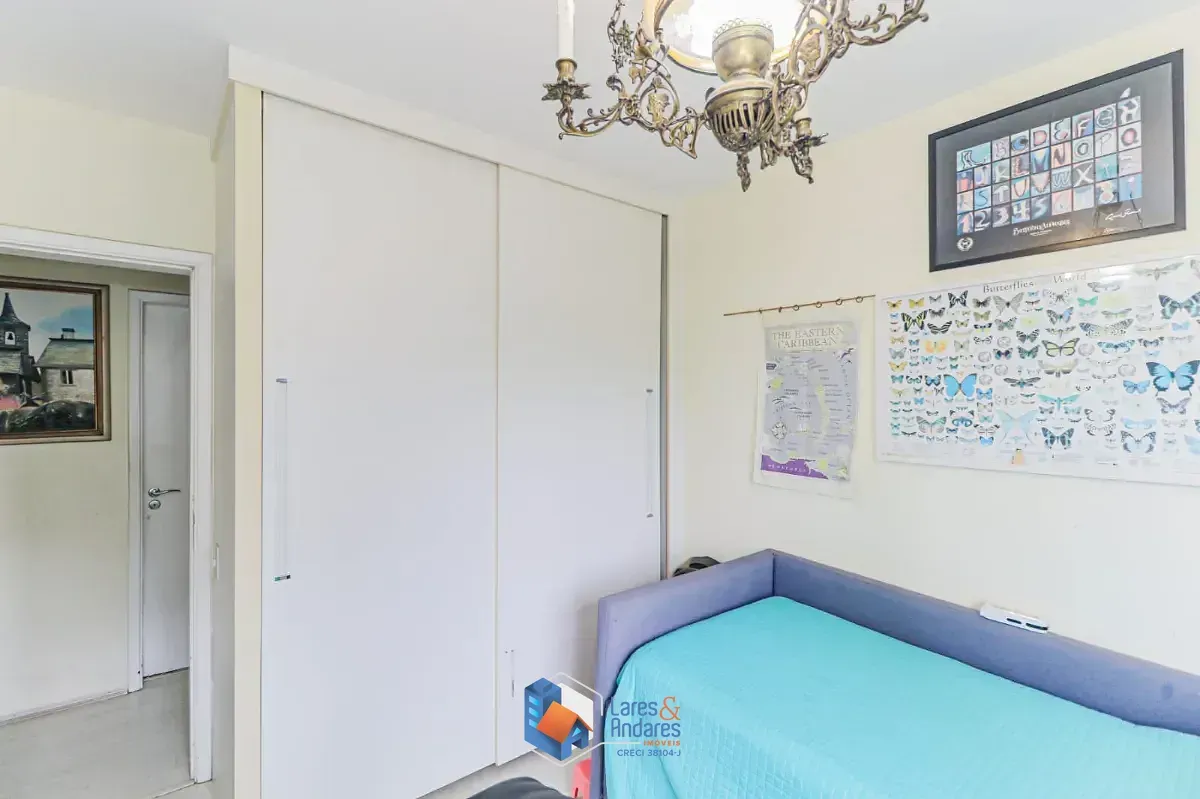 Imagem Apartamento para venda em Vila Suzana com 4 quartos, sendo 1 suíte, 185m²