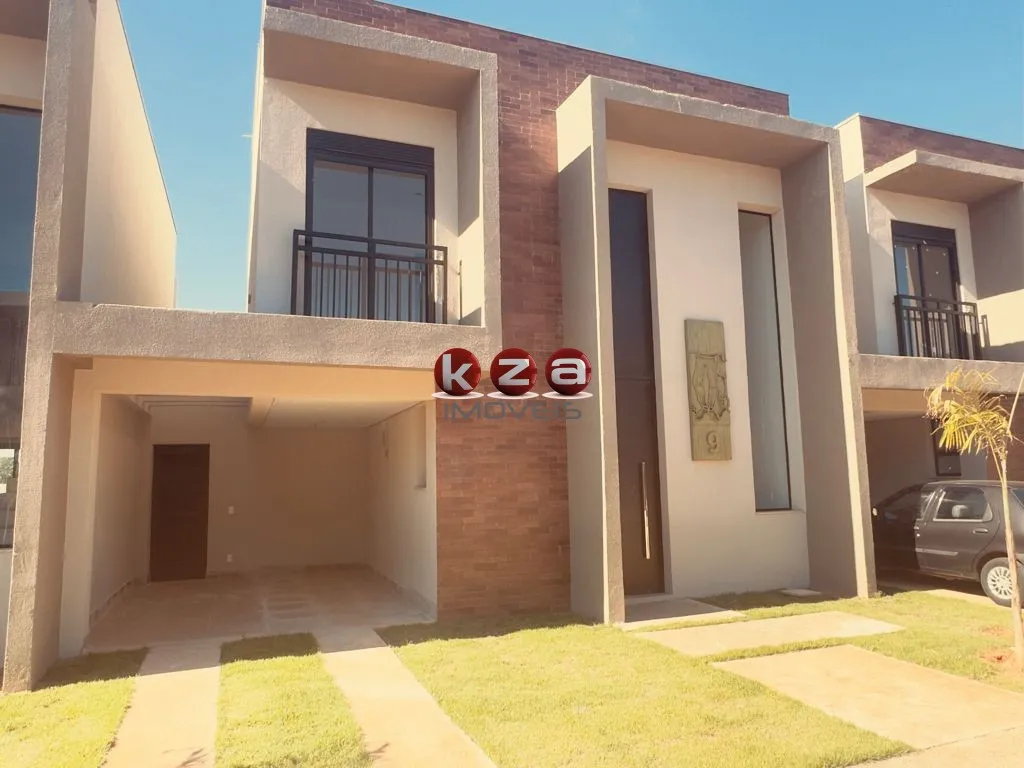 Foto do imóvel Casa a venda no Condomínio Villa Arte 28 em Vinhedo-SP: 3 suítes, 2 salas e 140m² de área e 268 de terreno!