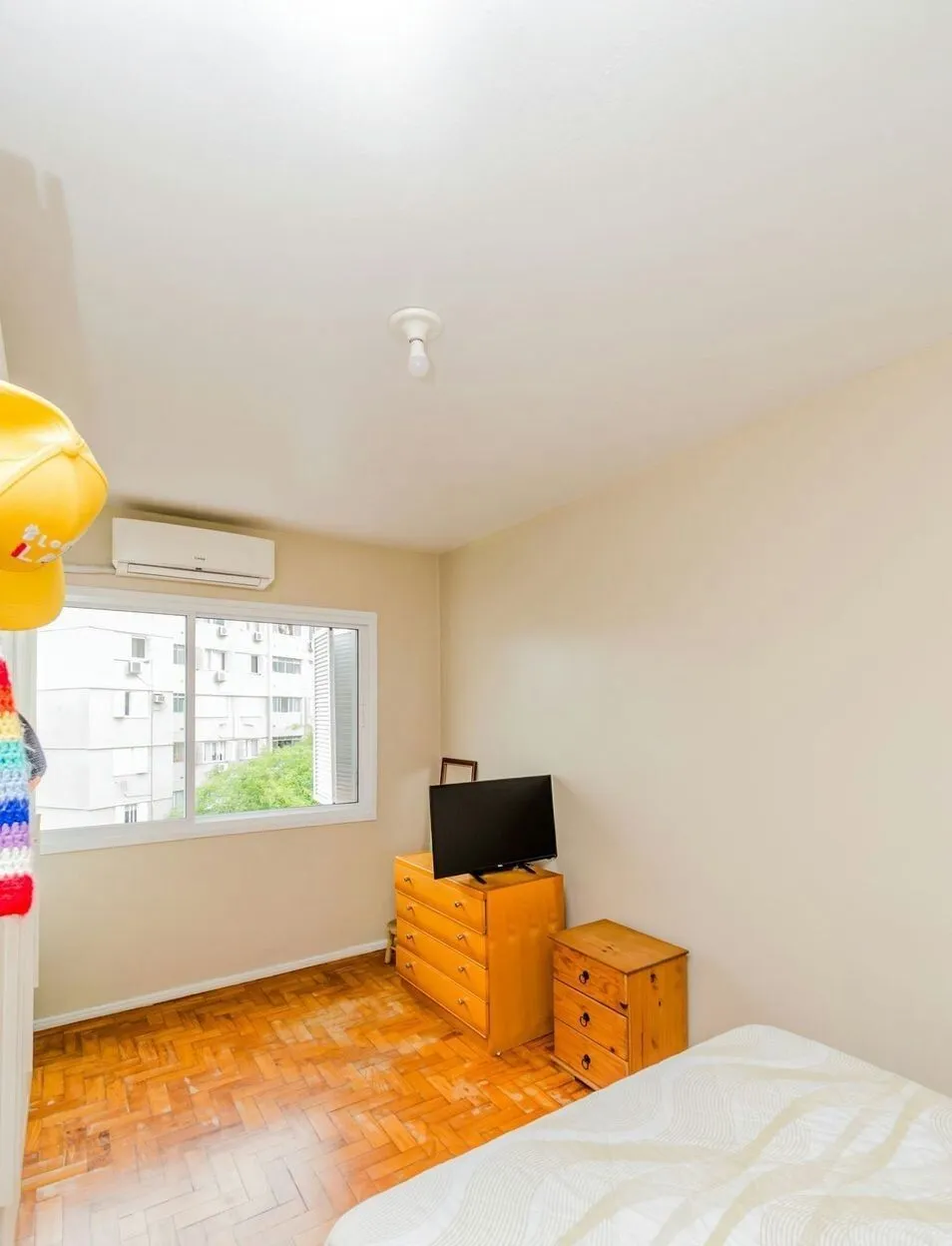 Imagem Vende-se apartamento com 2 quartos, 78m² e 1 vaga - Bom Fim