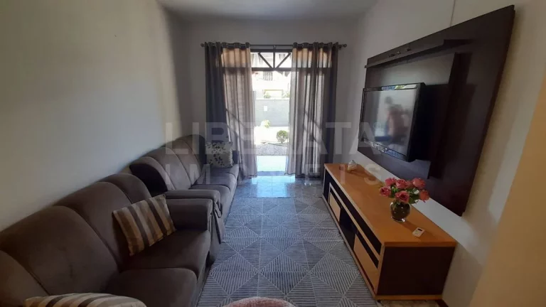 Imagem Casa a venda em Meia Praia Navegantes, SC